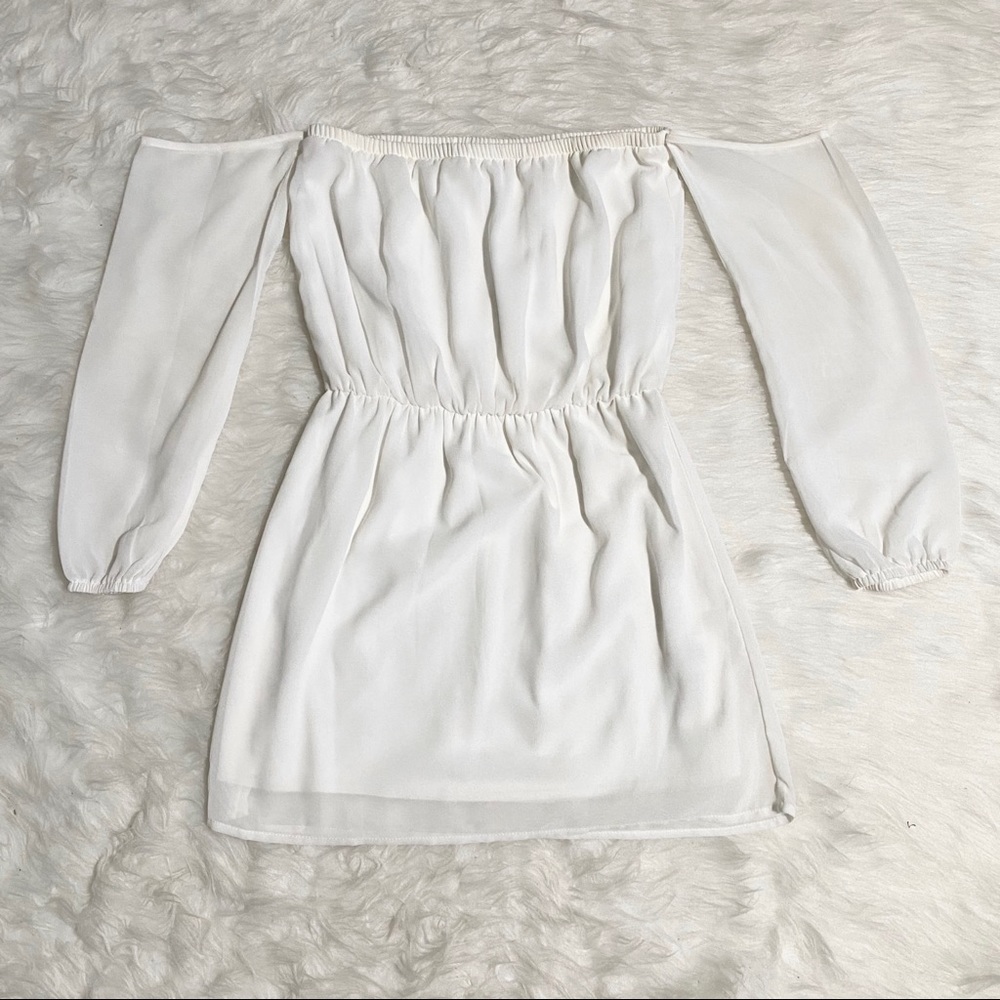 TOBI Off The Shoulder White Mini Dress - Picture 3 of 8